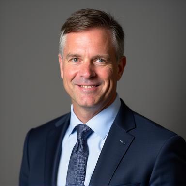 Professionelles Porträt von Michael Baumann, Leiter Vermögensverwaltung